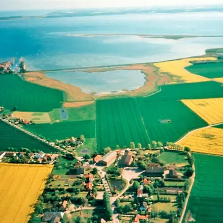 Bauer Witt - Dorfwohnung - #11229 Sulsdorf auf Fehmarn